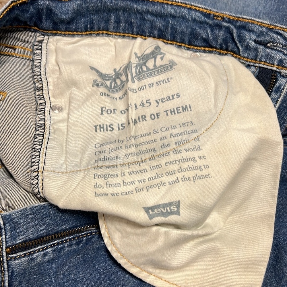 Levi’s 505™ REGULAR FIT MEN'S JEANS EUC 36 x 30 - Picture 3 of 7